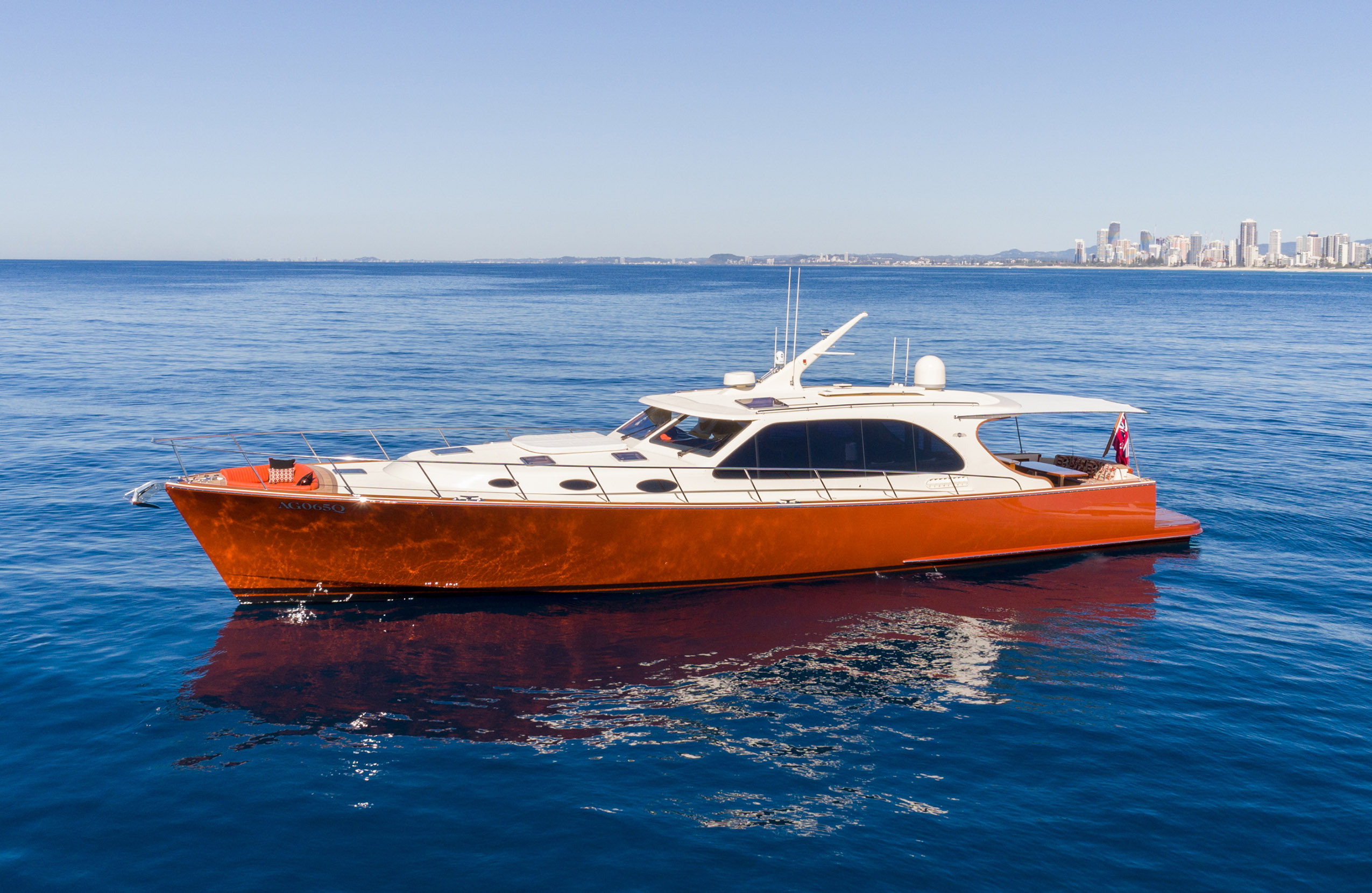 65 ft motor yacht